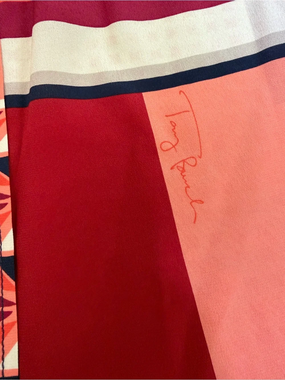 Tory Burch Silk Button-Up Blouse in Coral Navy Burgundy, New w/o tag, Never worn